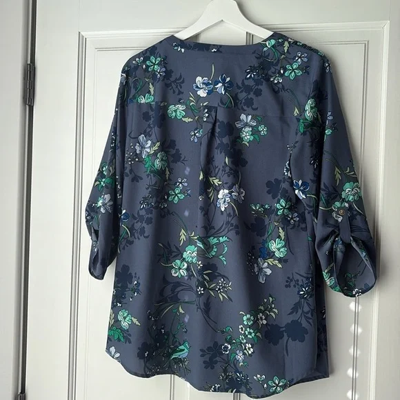Croft & Barrow Navy Floral Blouse size large Y2K - Picture 5 of 5